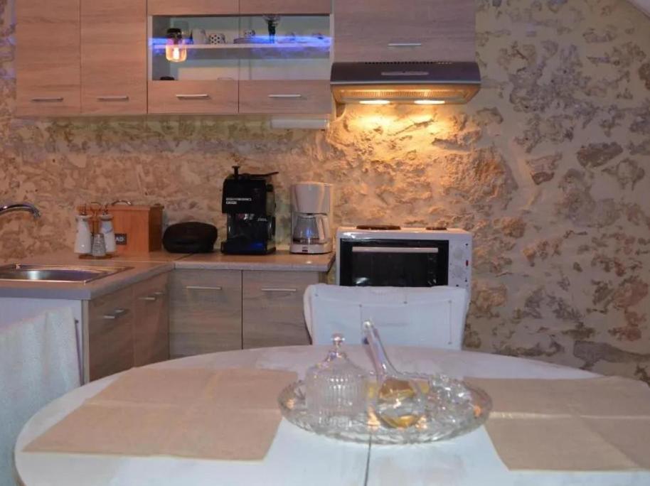 Papyrus City Centre Apartments Heraclión Habitación foto